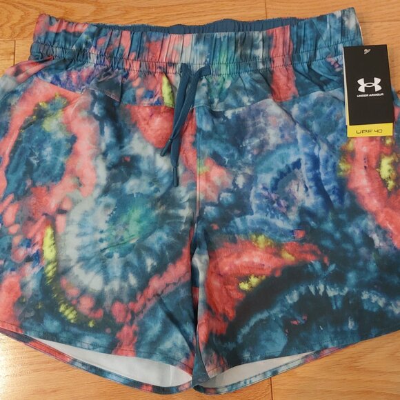 BNWT Under Armour Women's Shorts - Picture 1 of 5